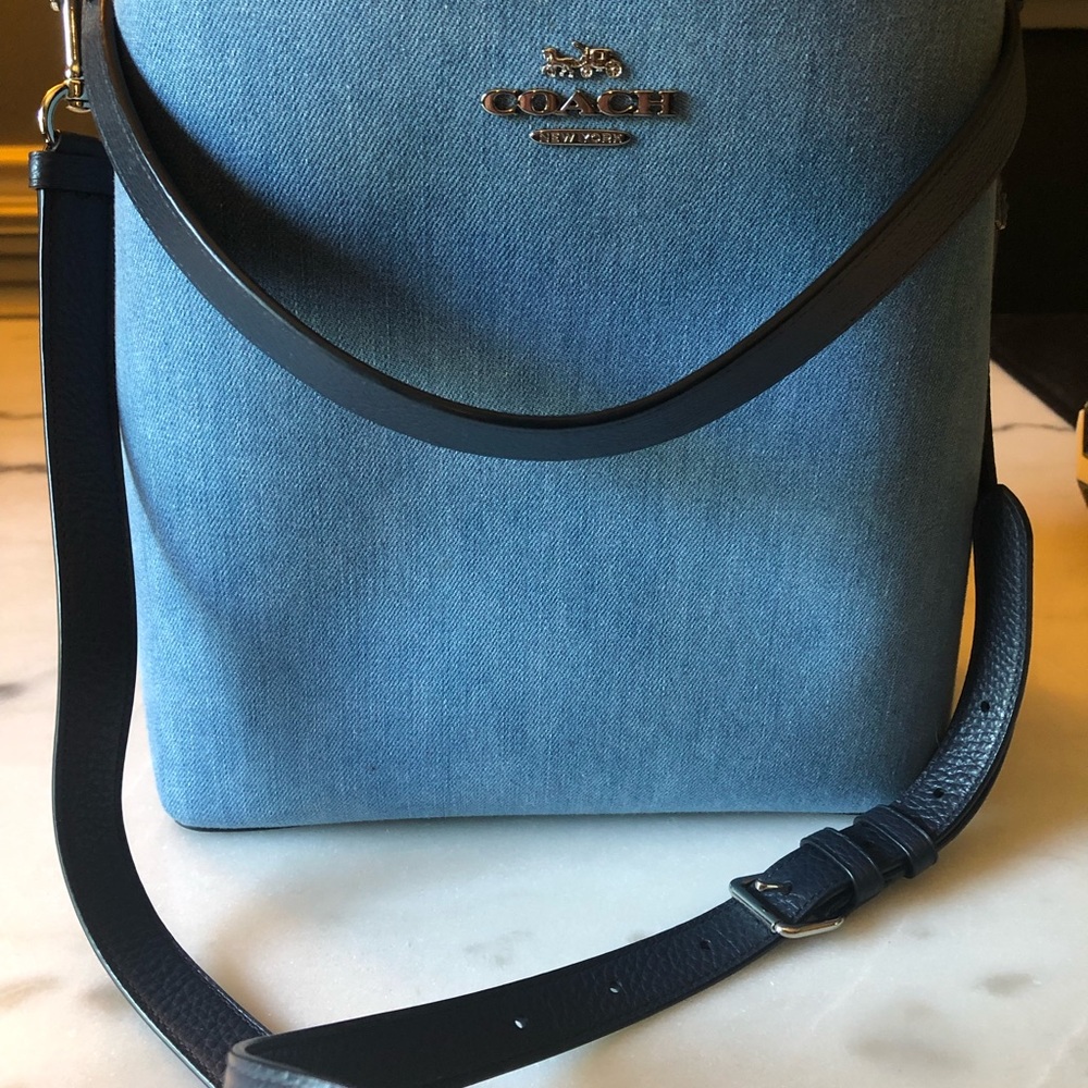 💎Coach Denim Bucket BagHTF/Rare Denim Coach Bucket Bag. - Picture 3 of 7